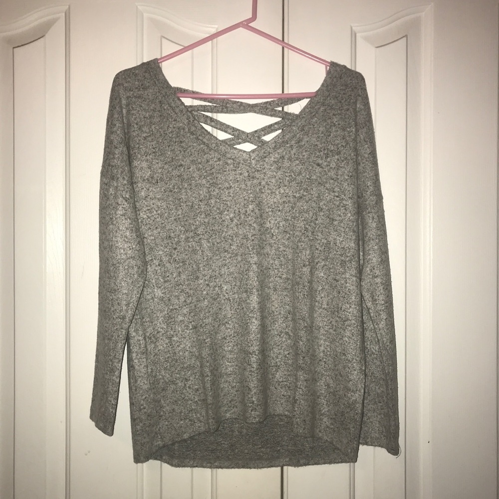 Women’s V Neck Criss Cross Back Gray Large